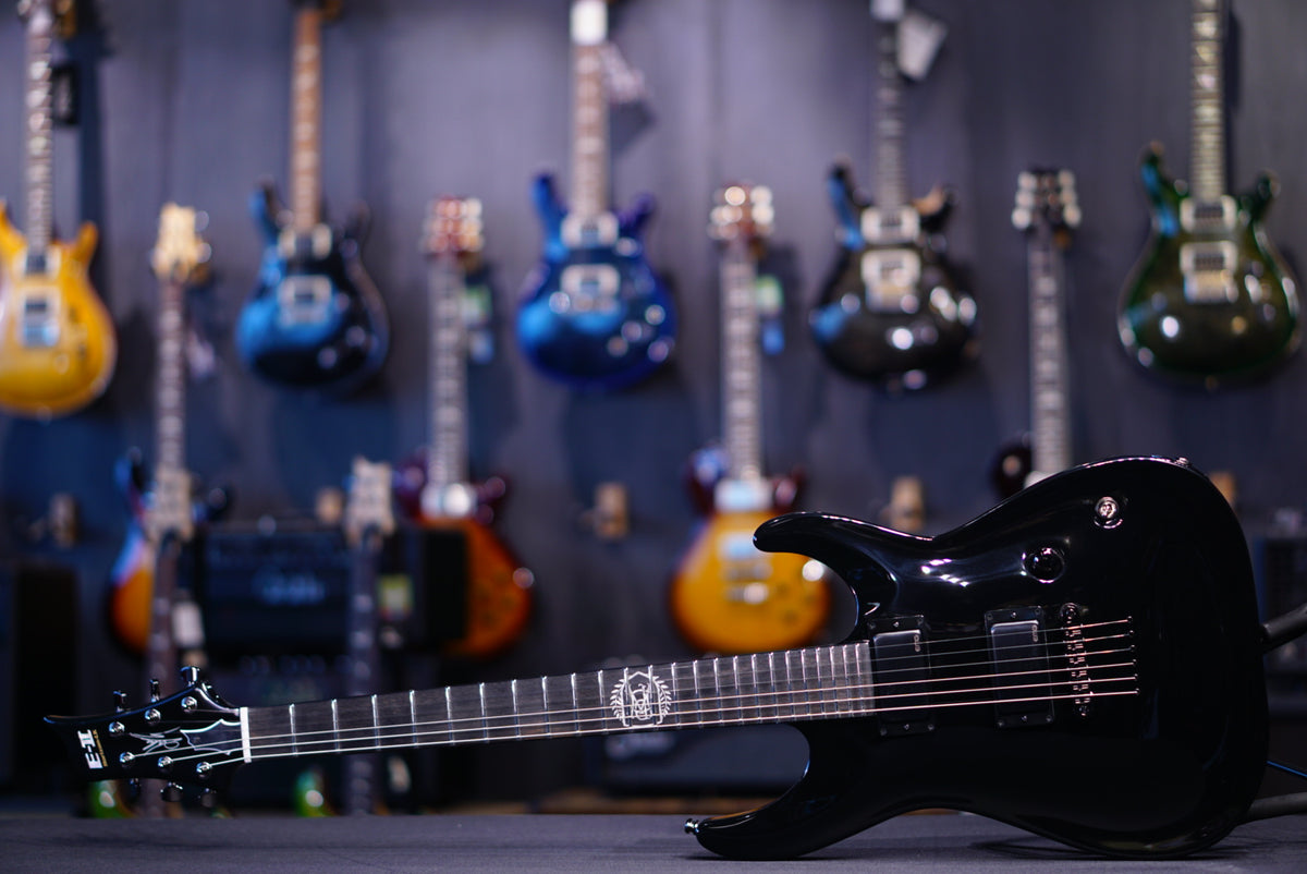 ESP E-II LUKE KILPATRICK - Parkway Drive ES7664253