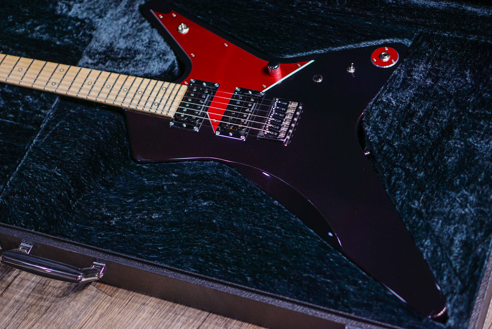 ESP THE CRYING STAR NT Black w/FF Red E6201232