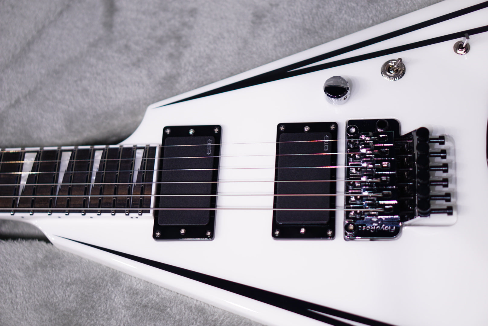 ESP E-II SV White Black Stripes ES3730263
