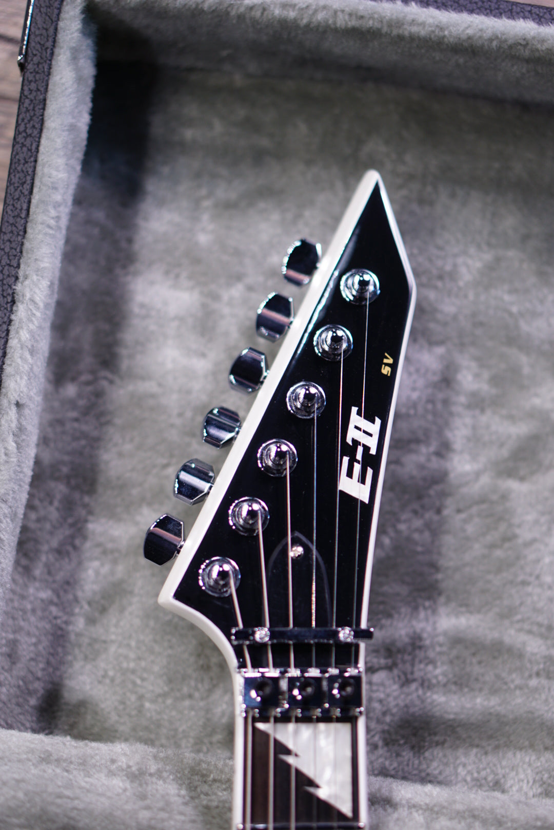 ESP E-II SV White Black Stripes ES3730263