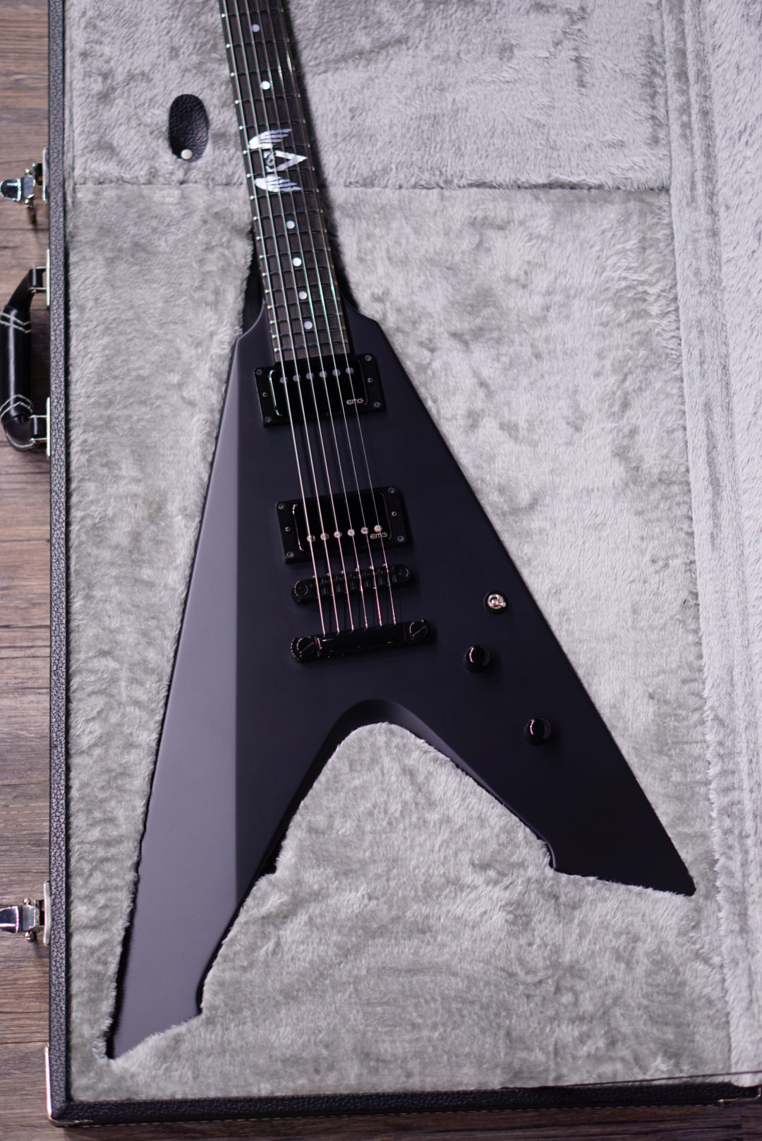 ESP Vulture James Hetfield Black Satin EJHV0241