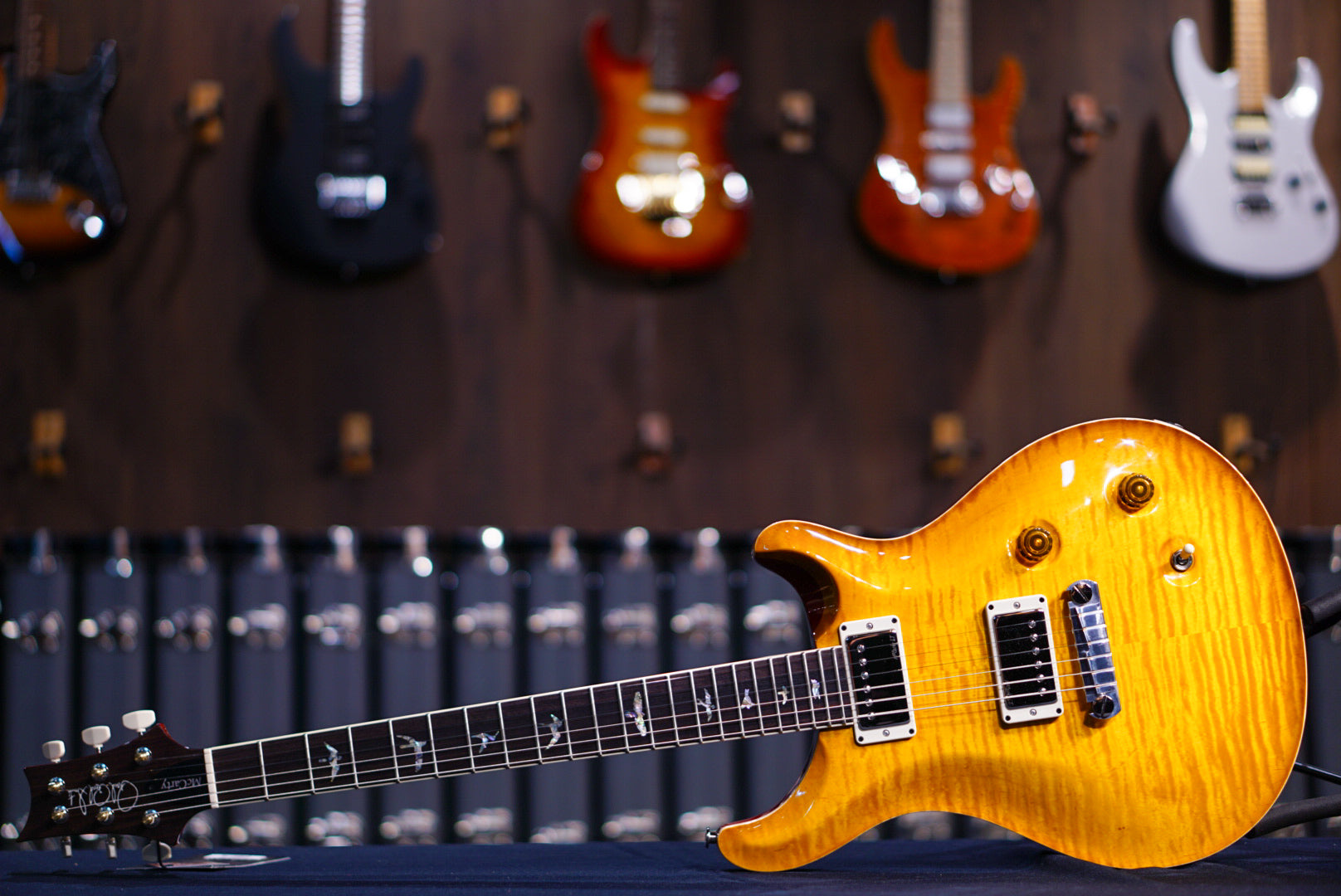 PRS McCarty in McCarty Sunburst 0381186