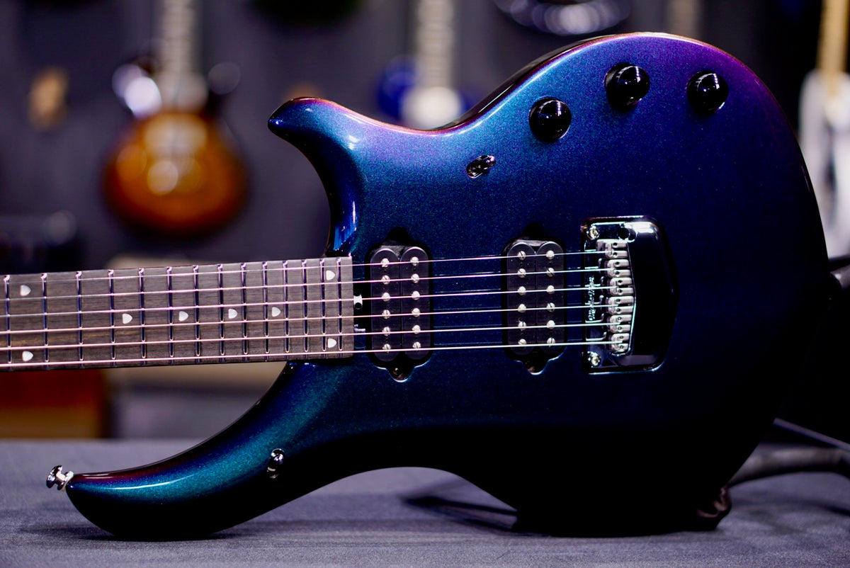 Ernie Ball Music Man Majesty Premium Select -Mystic Dream M021414