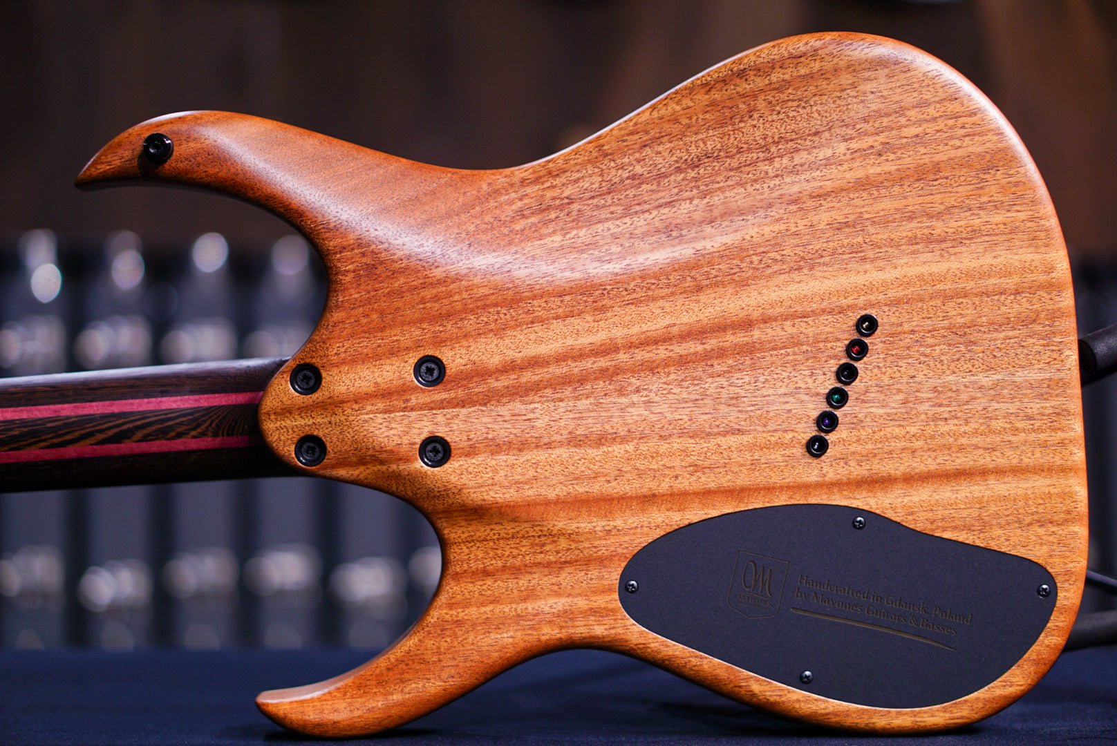 mayones duvell elite 6弦 Mayones Duvell Elite 6 Antique Black Matte – Chicago Music Exchange