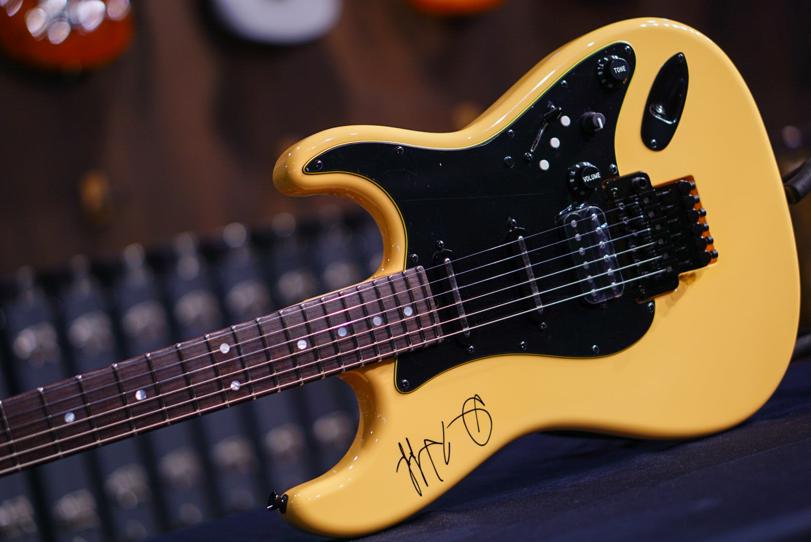 James Tyler Dann Huff Yellow Classic – Yellow 24510