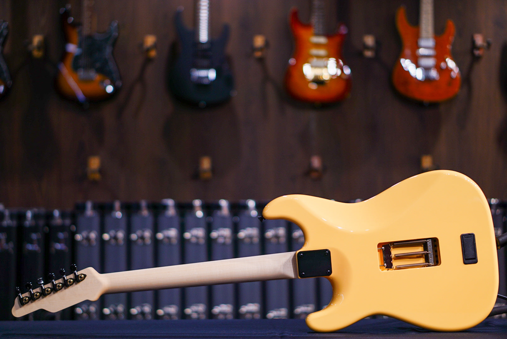 James Tyler Dann Huff Yellow Classic – Yellow 24510