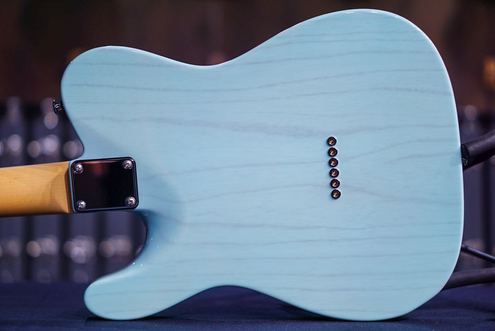 Suhr classic T trans daphnae blue asato pickup 79337