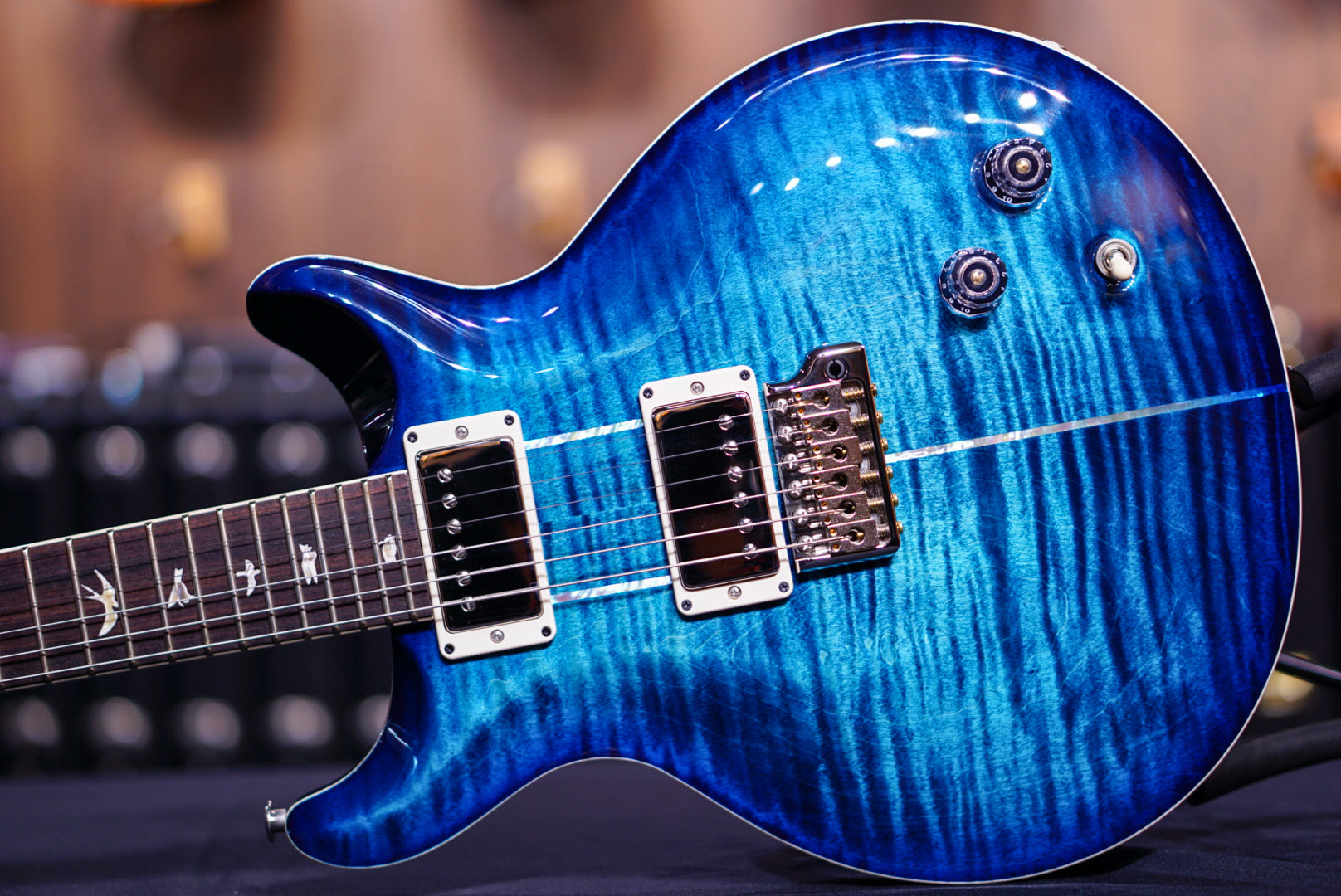 carlos santana guitar gear PRS Carlos Santana cobalt blue 23 0357915