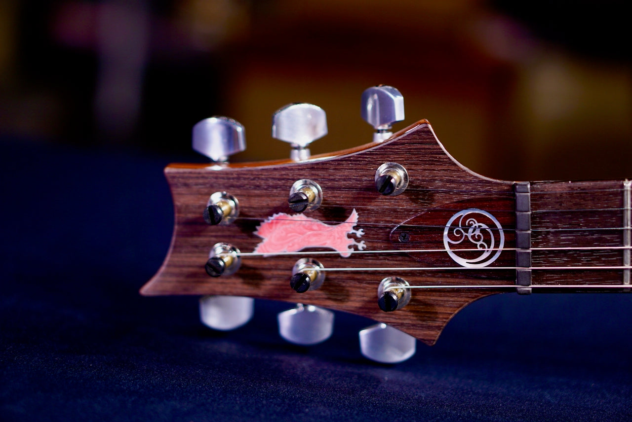 PRS PRIVATE STOCK ORIANTHI LIMITED EDITION Blooming Lotus Glow 0354985