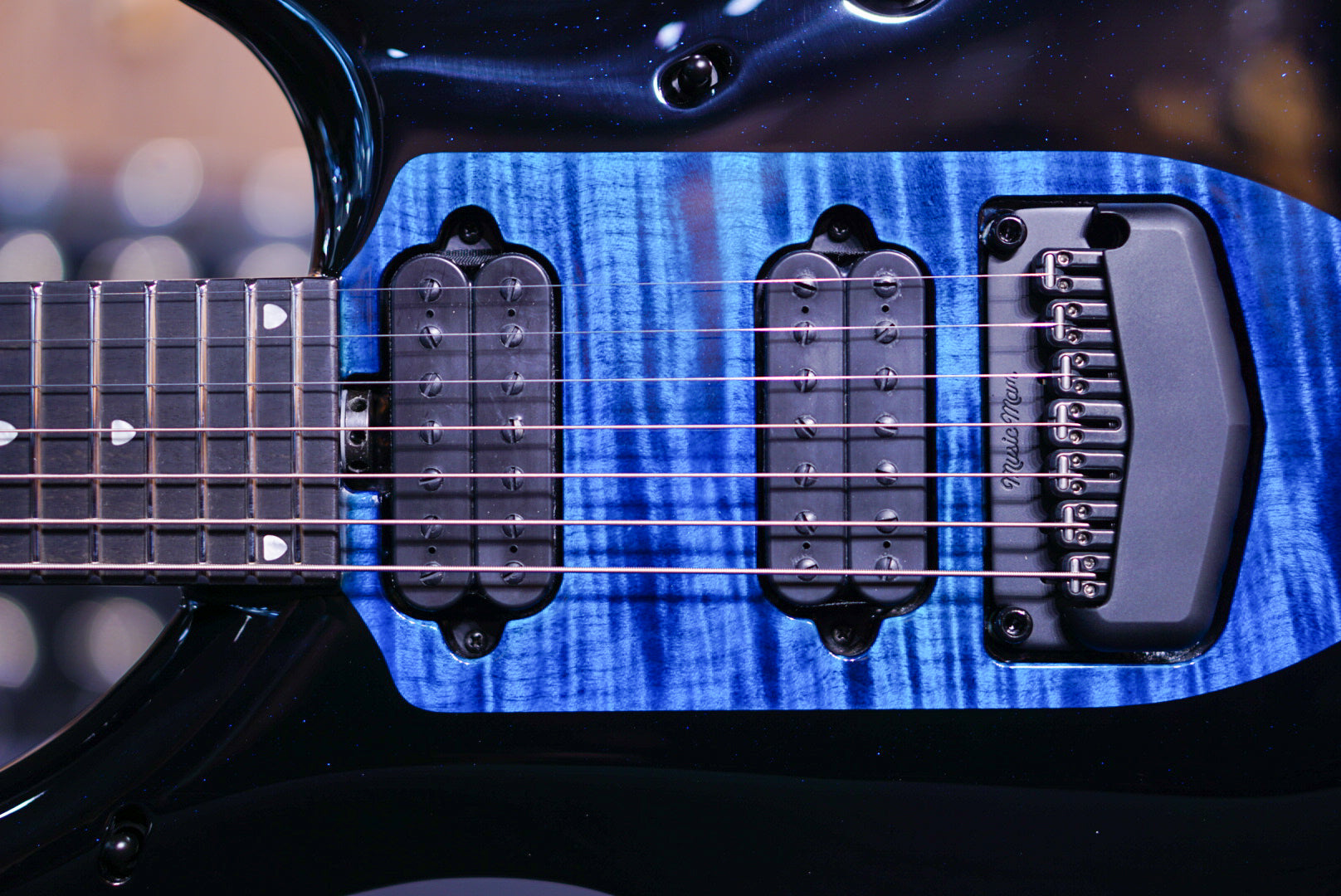 Ernieball Musicman Majesty 7 okelani blue M017077