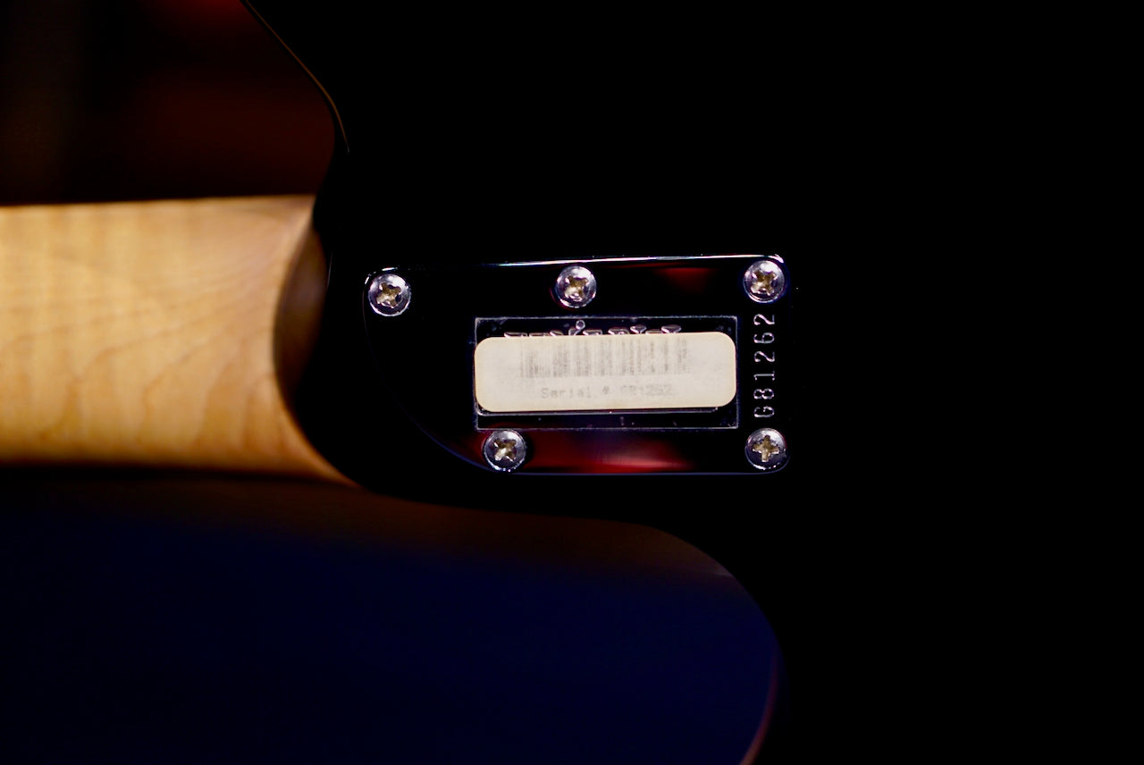 Ernie Ball Music Man Axis - Natural Gloss Flame - Maple G81262