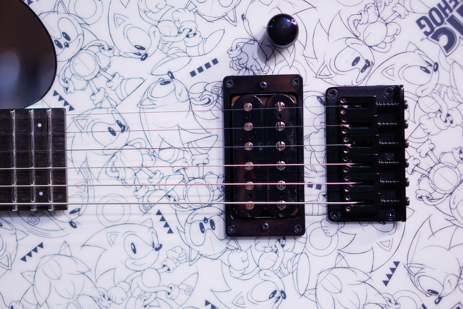 SONIC THE HEDGEHOG GUITAR III - Classic Sonic Edition -