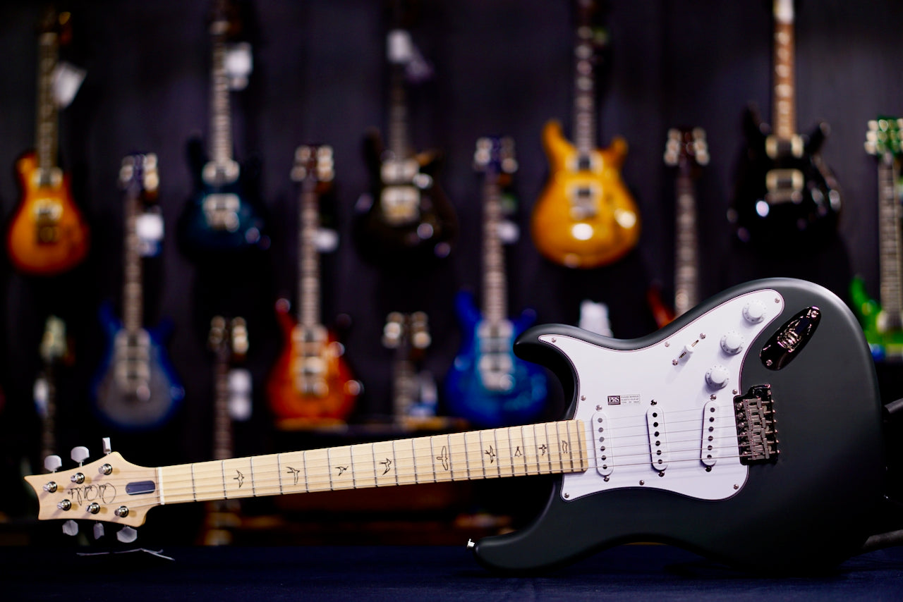 PRS Silver Sky john mayer Faded Black Tee (Satin Nitro) 0411845