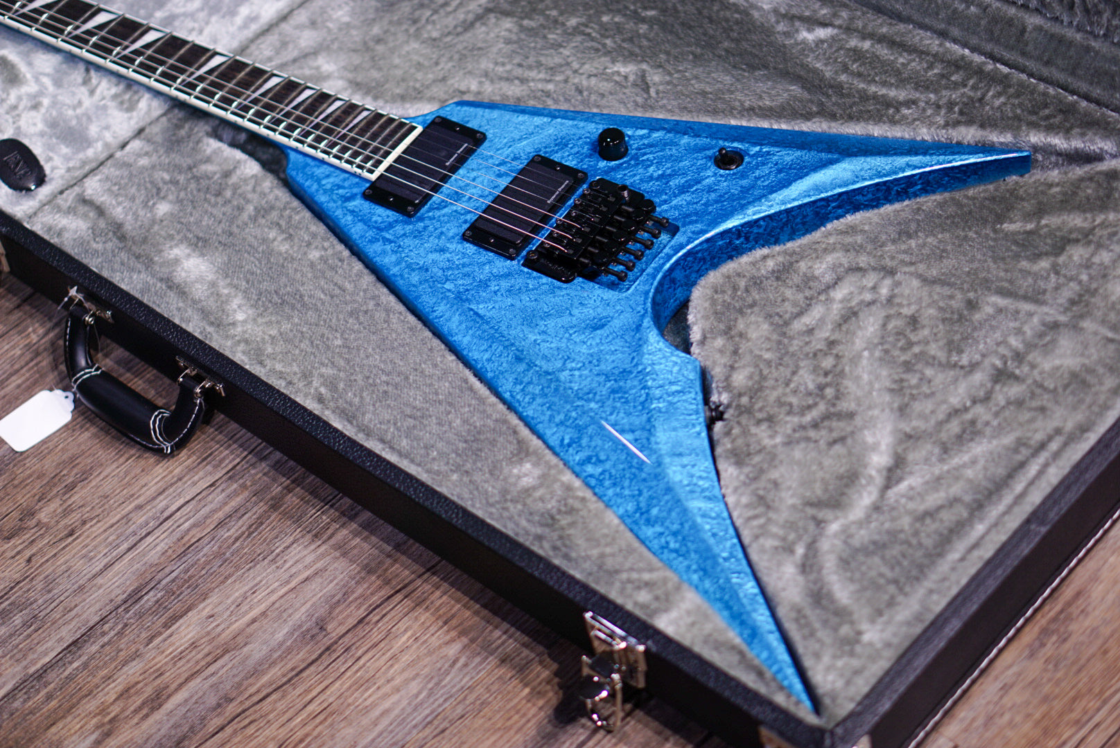 ESP Arrow FR liquid metal blue E0300242