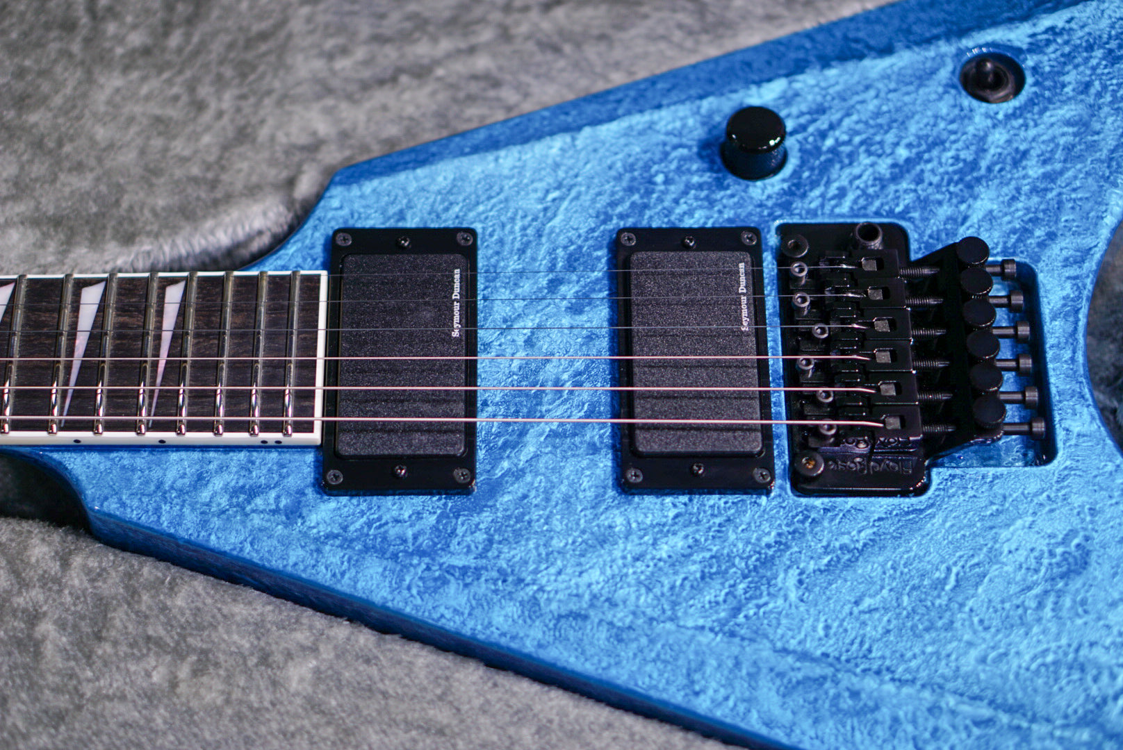 ESP Arrow FR liquid metal blue E0300242