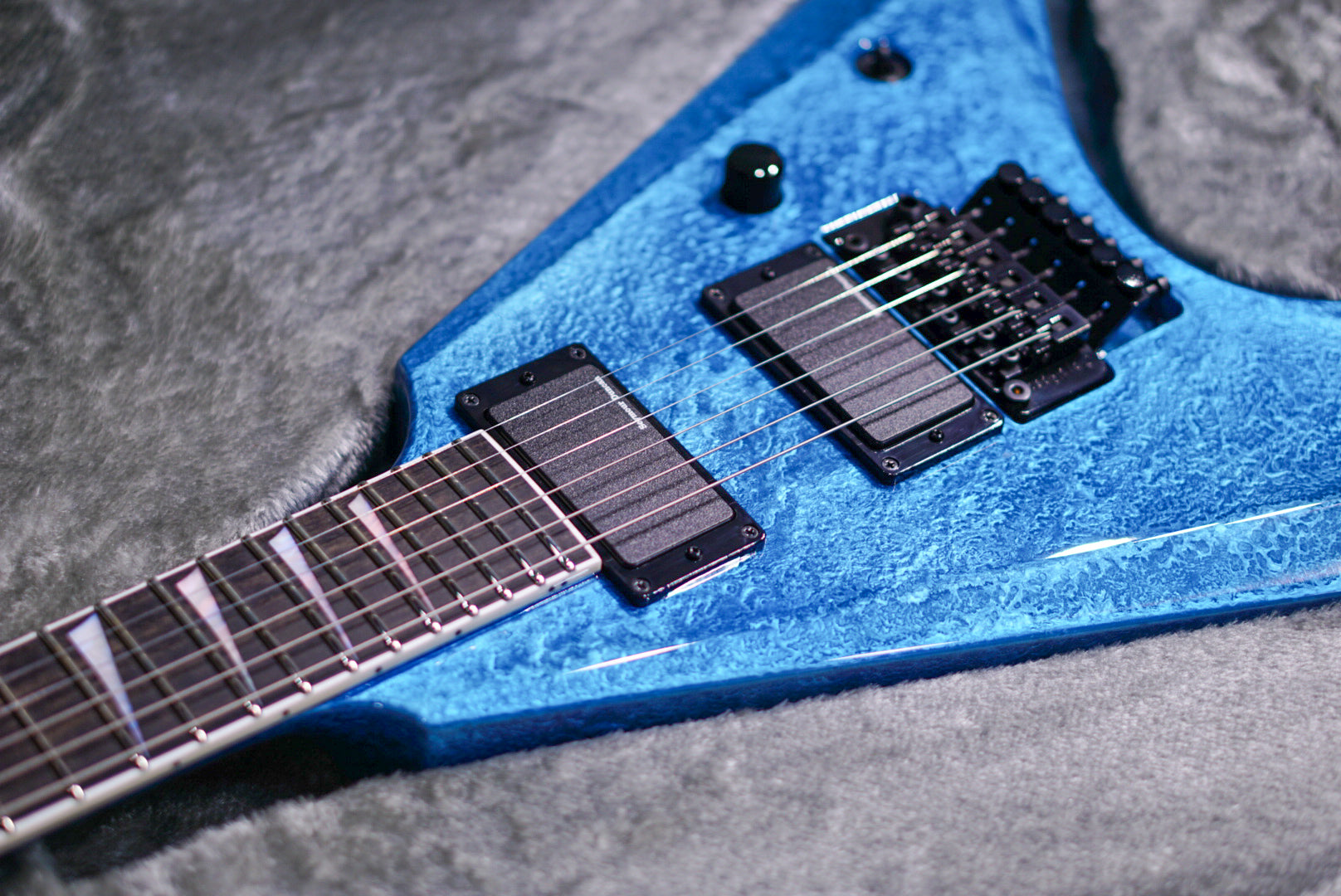 ESP Arrow FR liquid metal blue E0300242