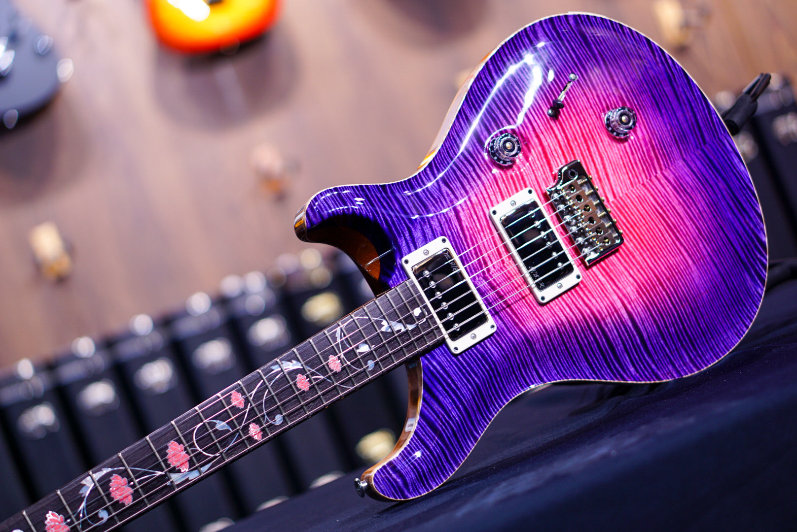 PRS PRIVATE STOCK ORIANTHI LIMITED EDITION Blooming Lotus Glow 361267 - HIENDGUITAR   PRS GUITAR