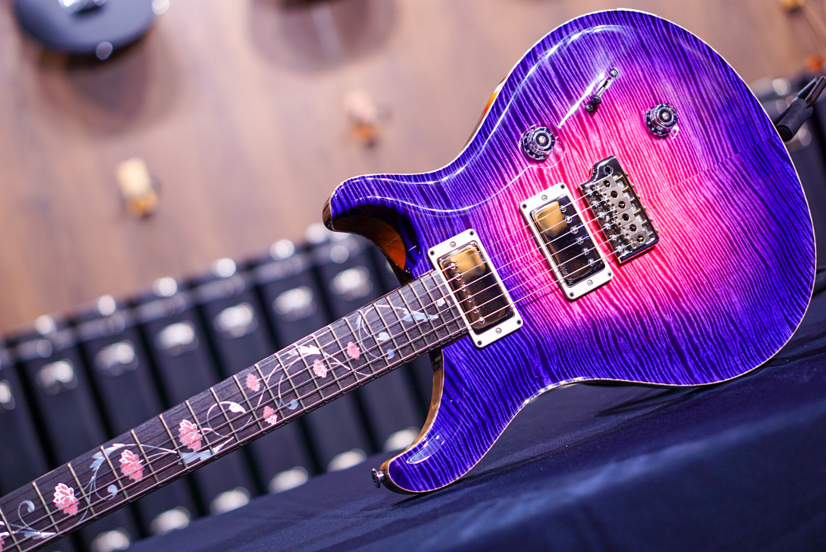 PRS PRIVATE STOCK ORIANTHI LIMITED EDITION Blooming Lotus Glow 361269 - HIENDGUITAR   PRS GUITAR