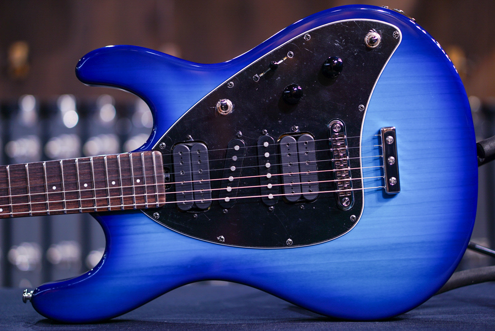 ERNIE BALL MUSICMAN STEVE MORSE BLUE BURST H07045