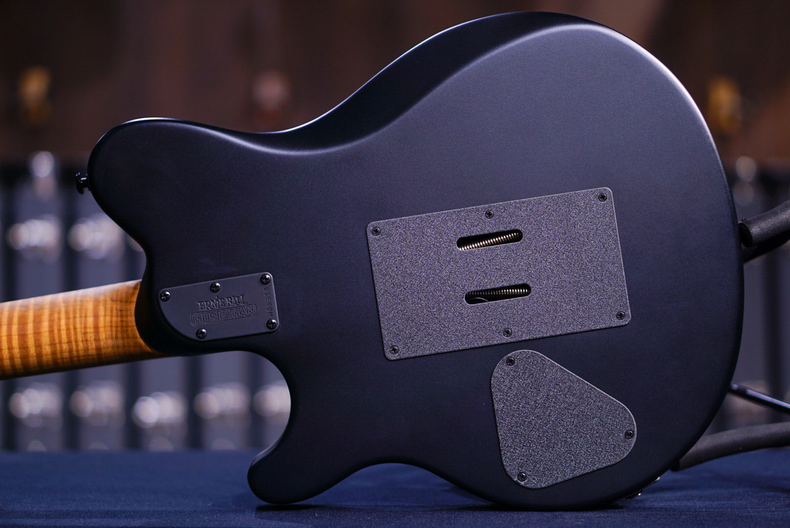 Ernie Ball Musicman Axis charcoal cloud flame H05310