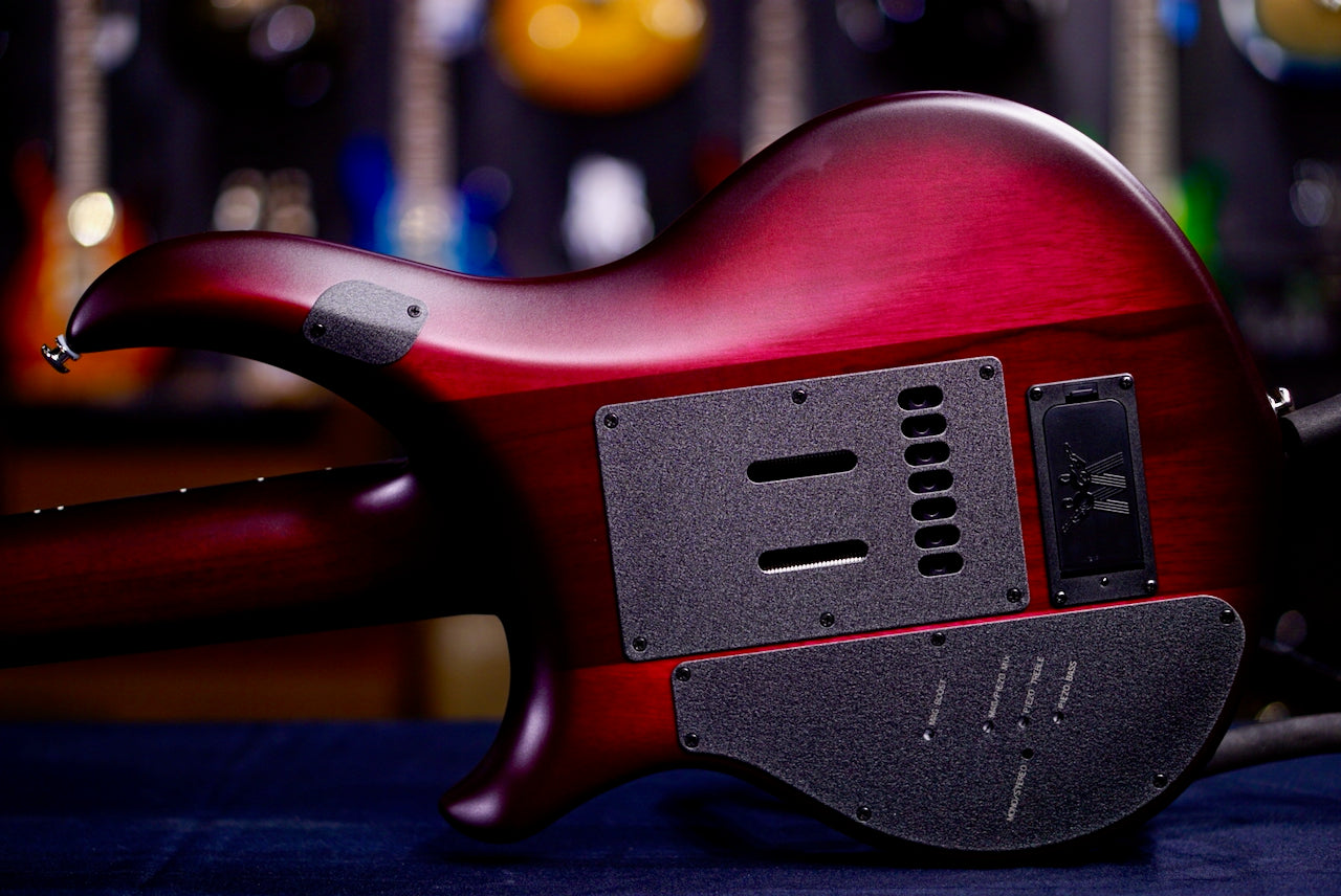 Ernie Ball Music Man Majesty 7 Amaranth Red M019911