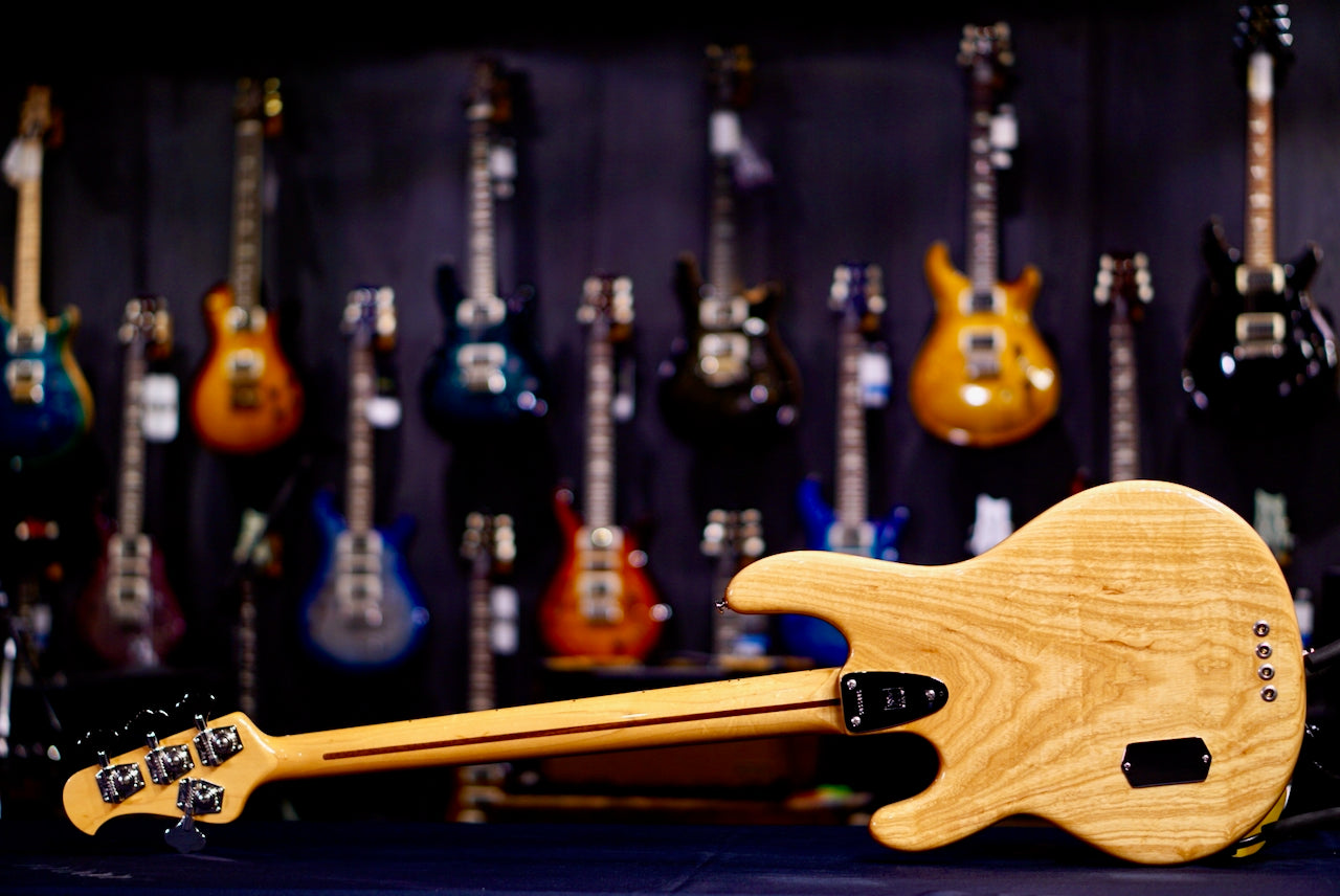 Ernie Ball Music Man Retro ‘70s StingRay Bass - Heritage Natural