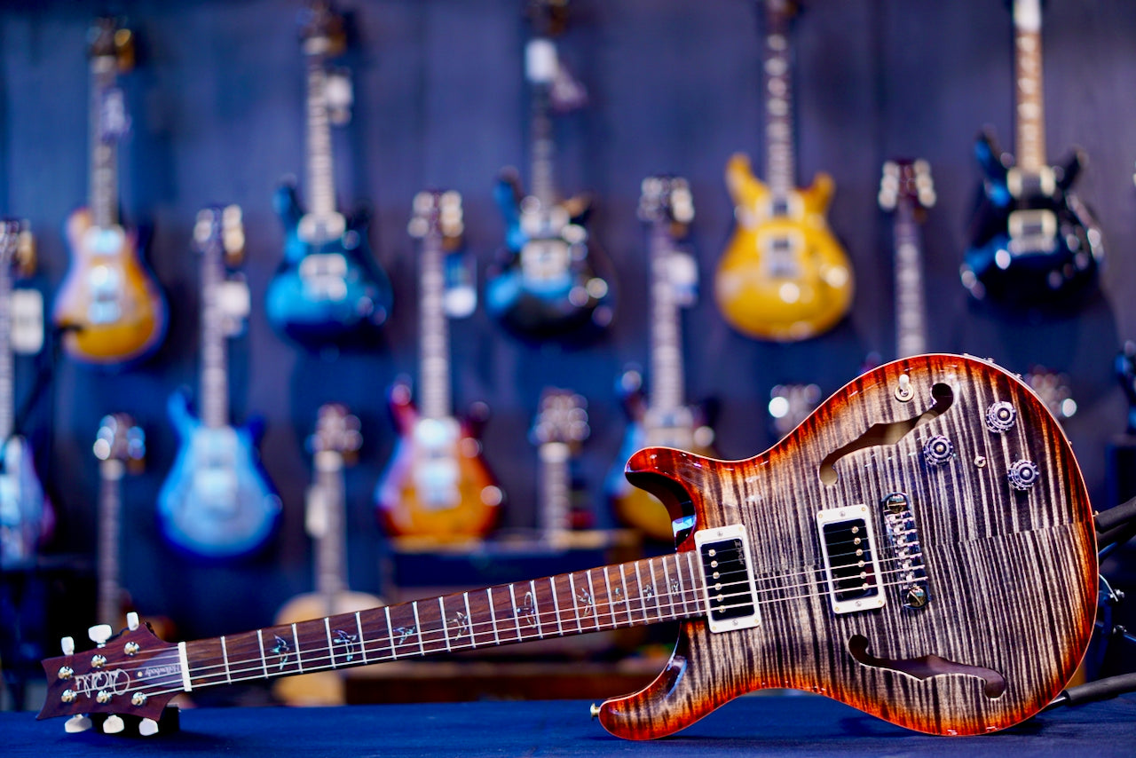 PRS Hollowbody II Piezo Wood Library Charcoal Cherry burst 0409878