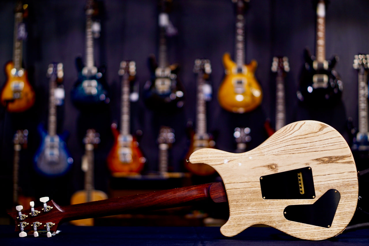 PRS Special 22 Semi Hollow Wood Library Blue Fade Rosewood Neck 0409222