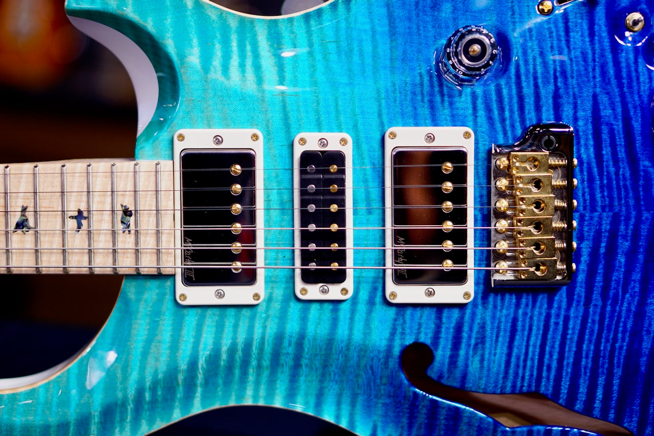 PRS Special 22 Semi Hollow Wood Library Blue Fade White Back 0408193