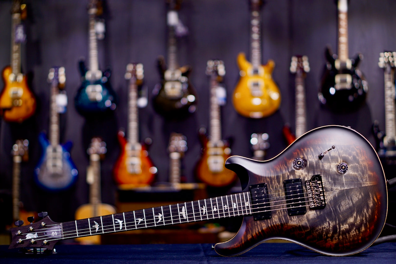 PRS 40th Anniversary Custom 24 Satin Limited Edition Charcoal Tri-Color Burst 0410362