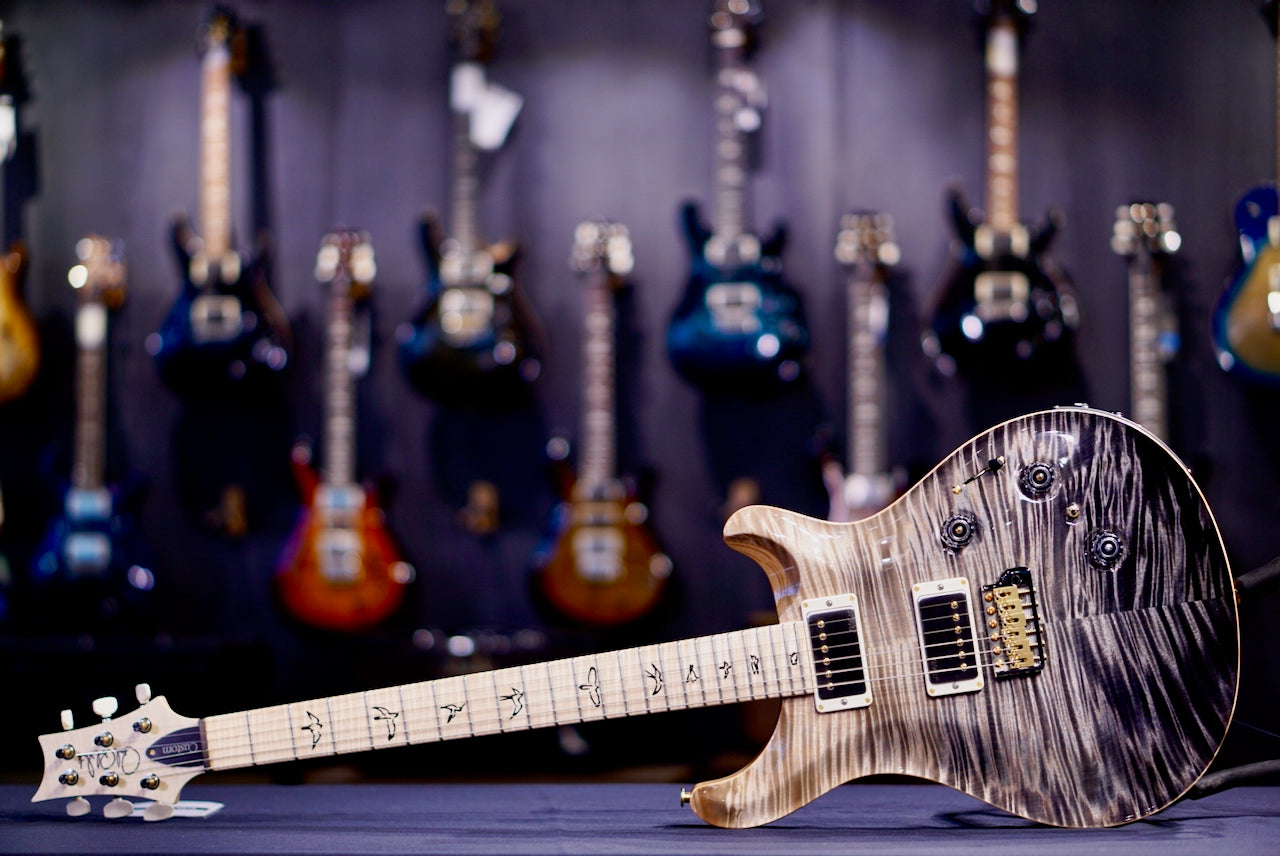 PRS Custom 24 Piezo Wood Library Artist Neck Faded Gray Black Fade 0414023