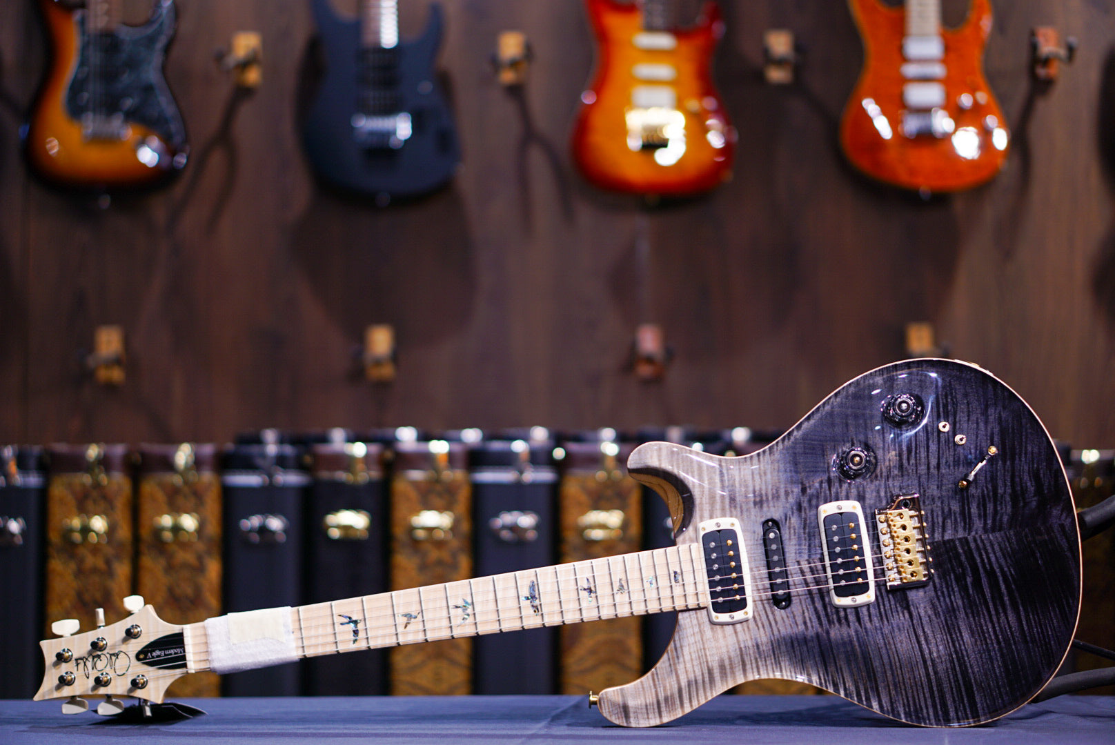 PRS Modern eagle V wood library gray black fade 0388877