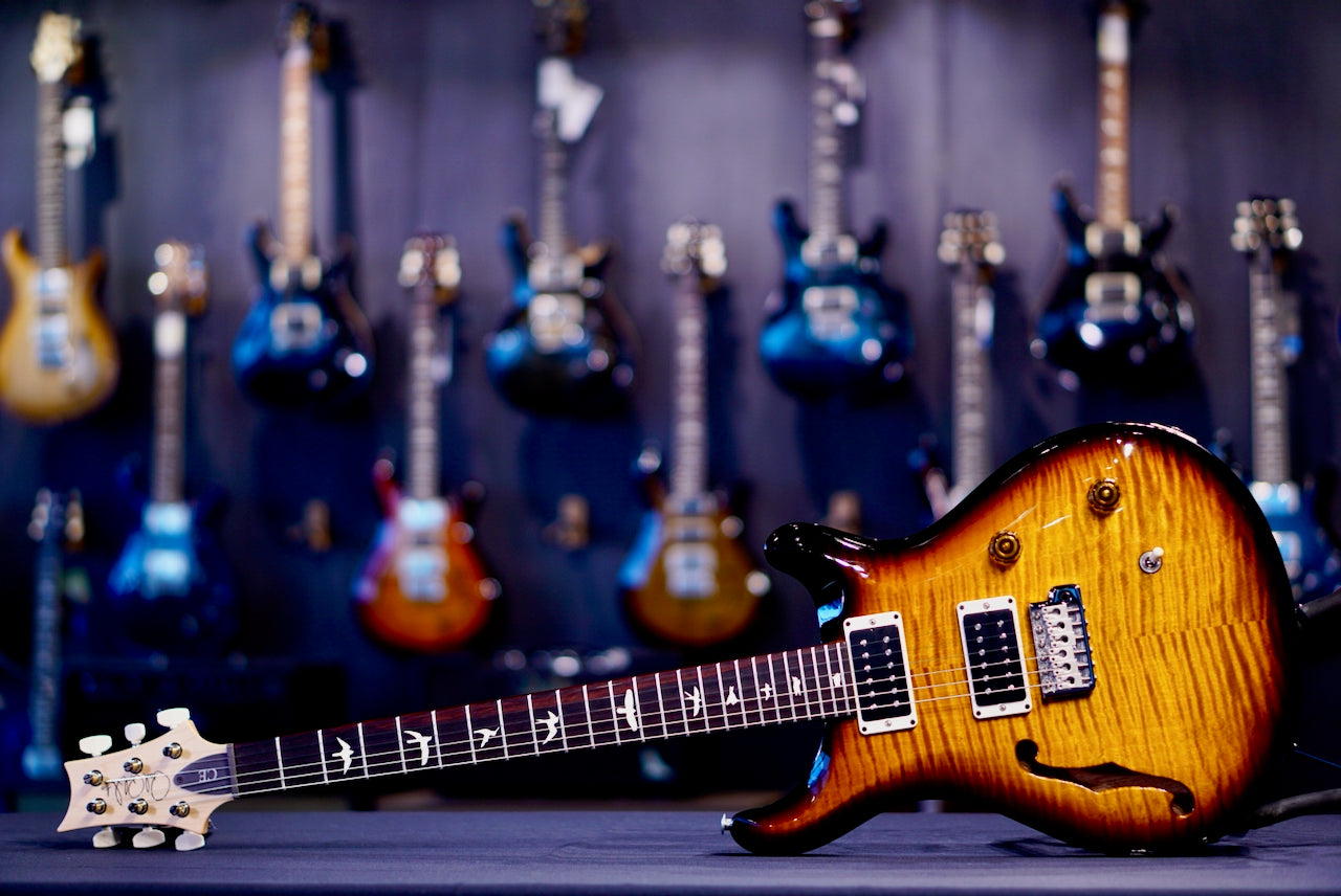 PRS CE 24 Semi Hollow Black Amber 0409027