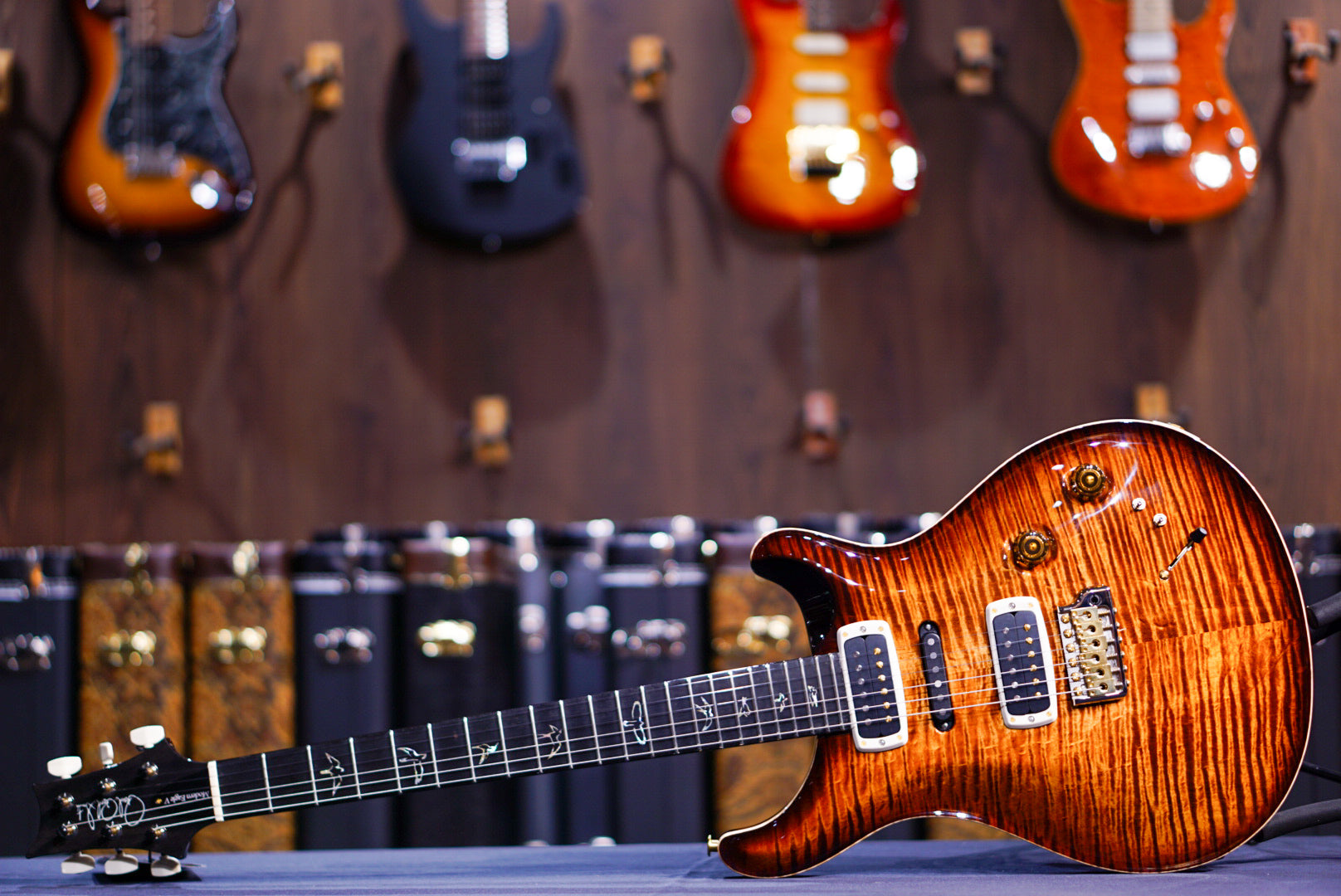 PRS Modern eagle V wood library Copperhead Burst 0387186