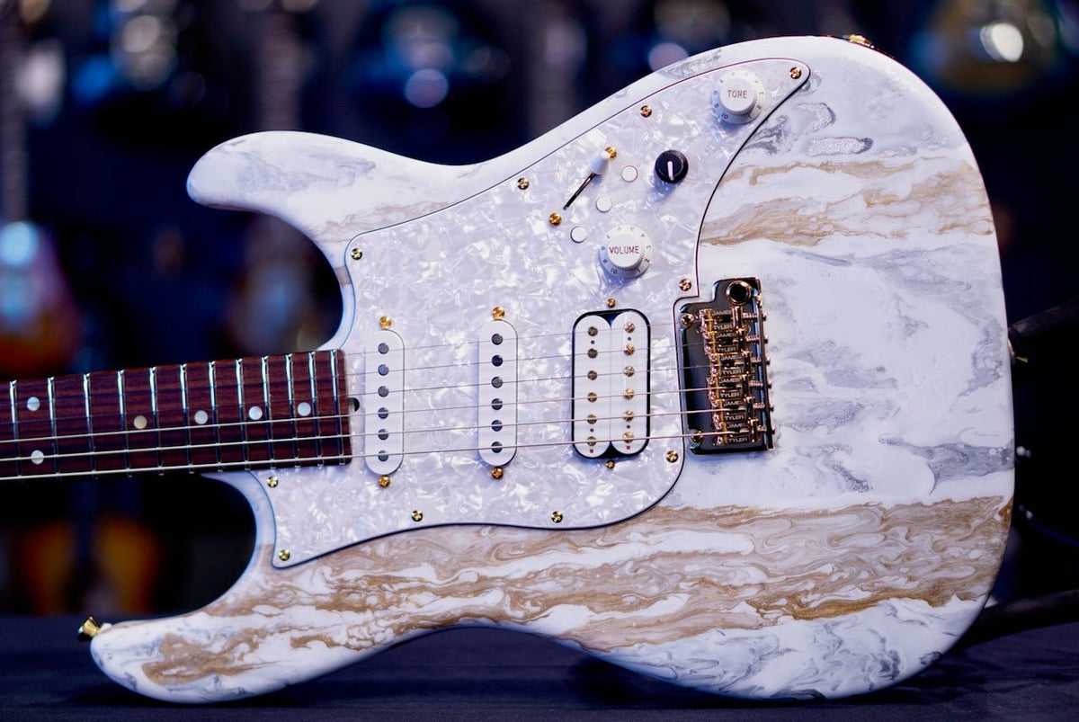 James Tyler Dann Huff Studio Elite HDX in White Shmear 25661