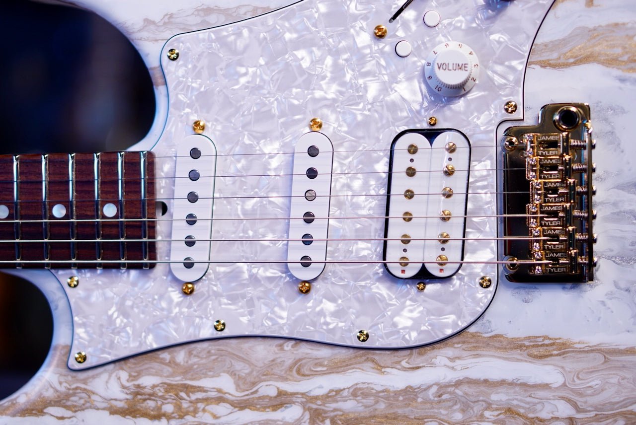 James Tyler Dann Huff Studio Elite HDX in White Shmear 25661