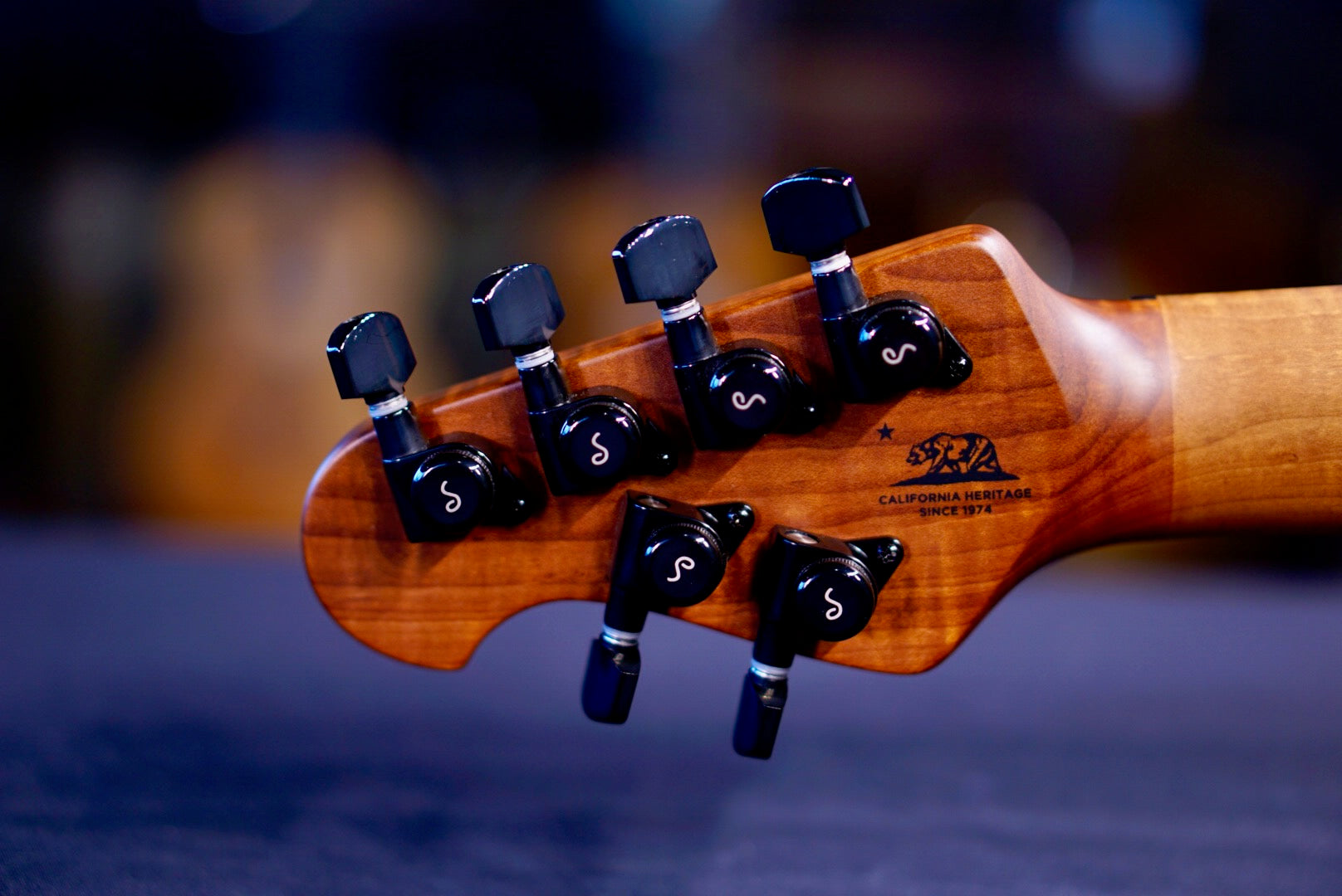 Ernie Ball Music Man JP15 Green Tiger Flame H09804