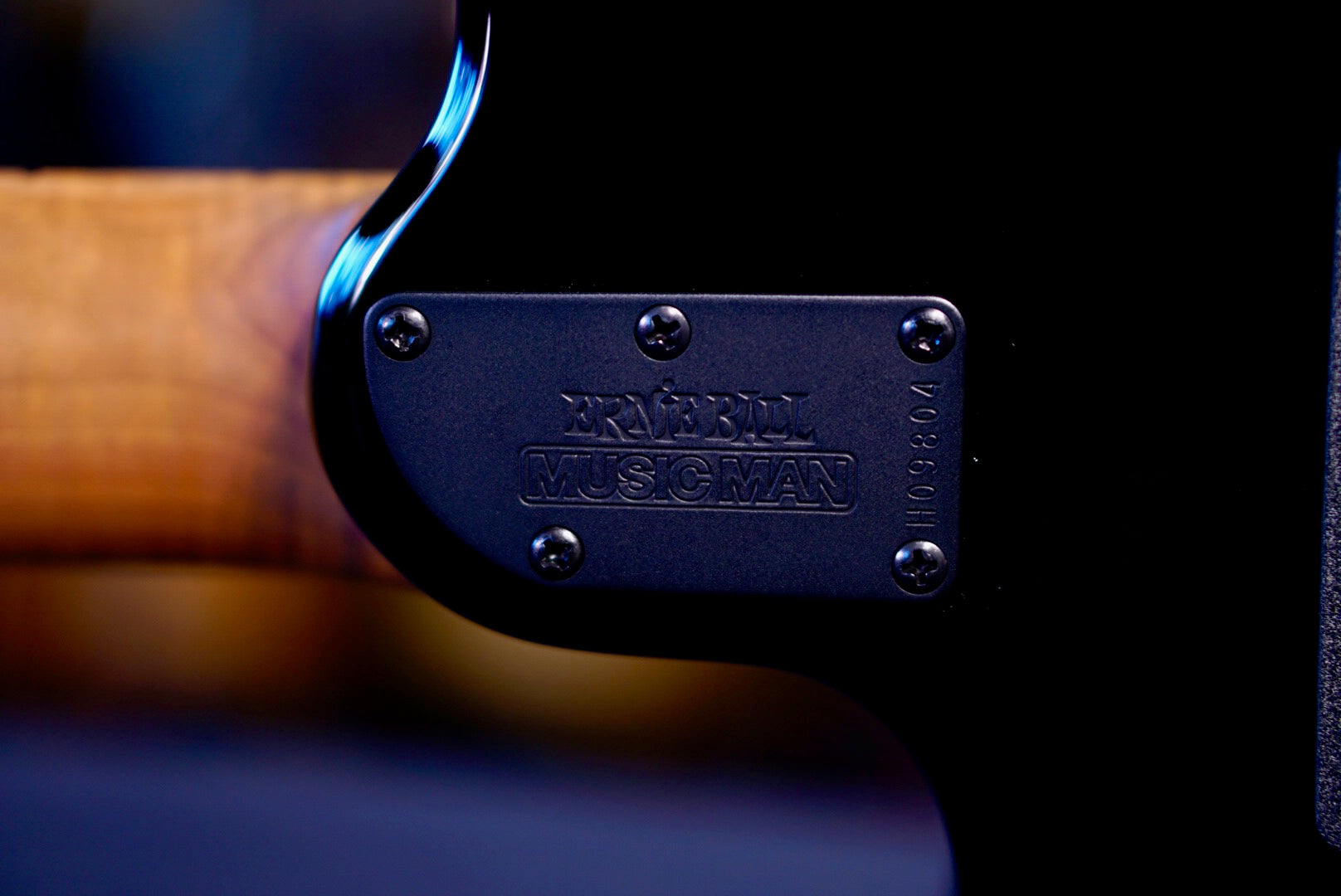 Ernie Ball Music Man JP15 Green Tiger Flame H09804