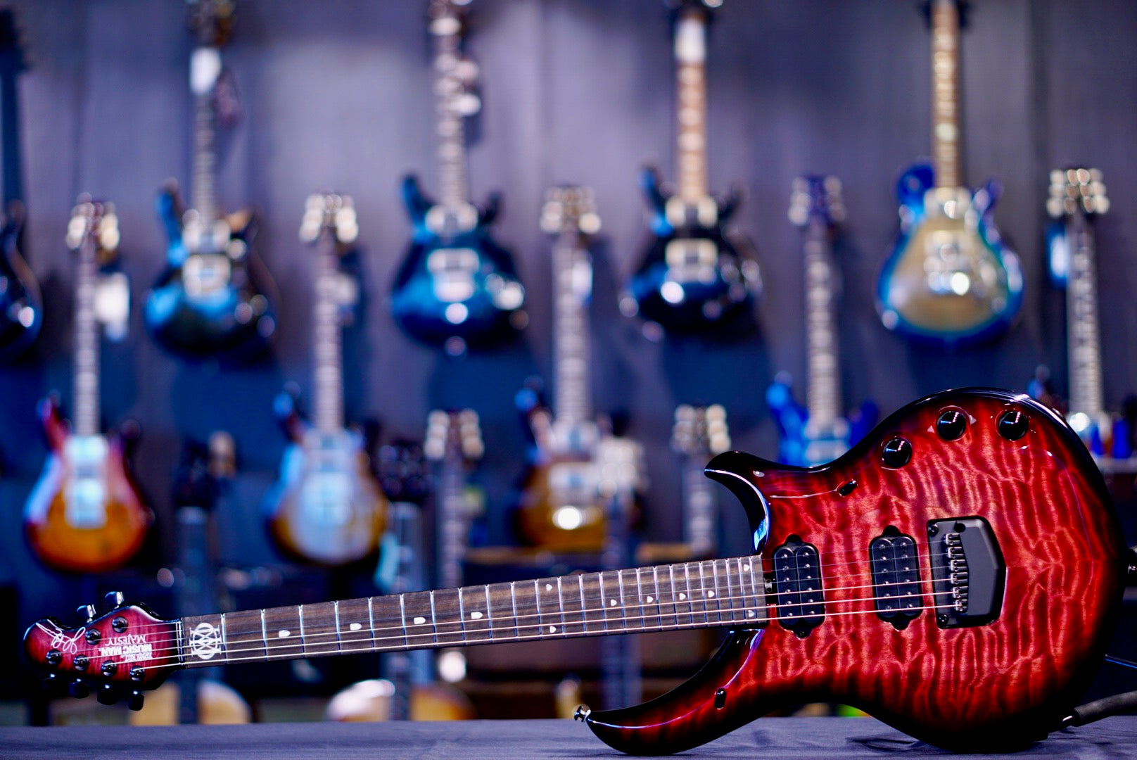 Ernie Ball Music Man Majesty Red Nebula 6-String M019734