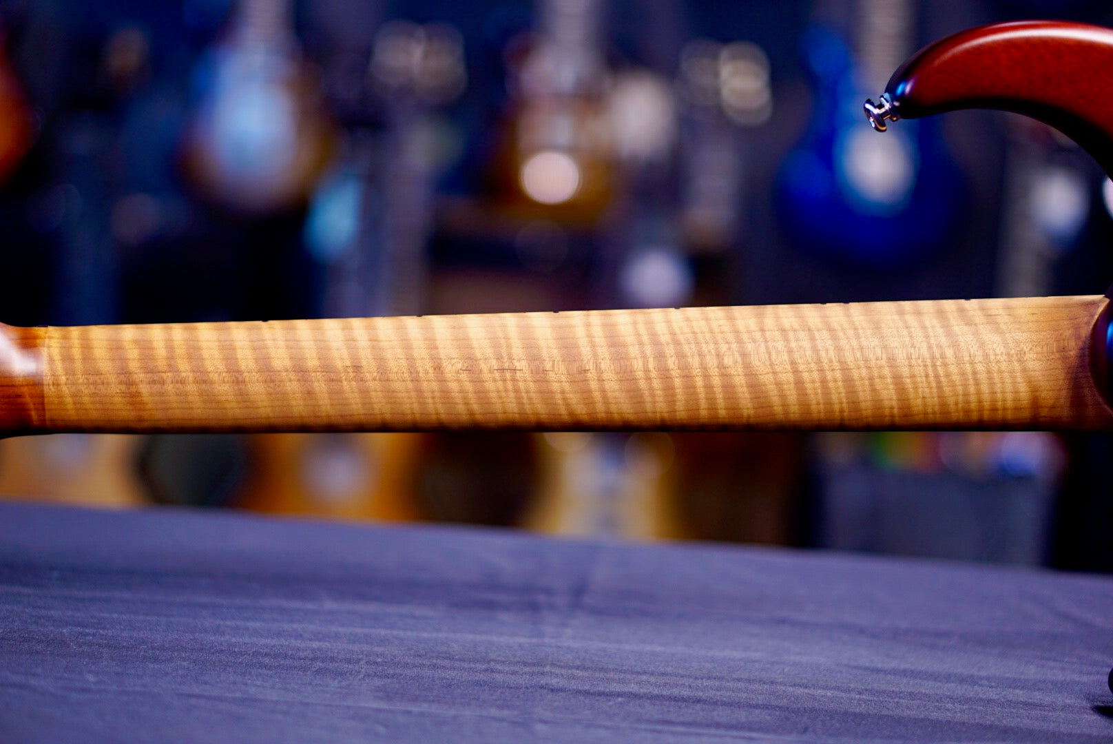 Ernie Ball Music Man JP 15 Sahara Burst Quilt H04347