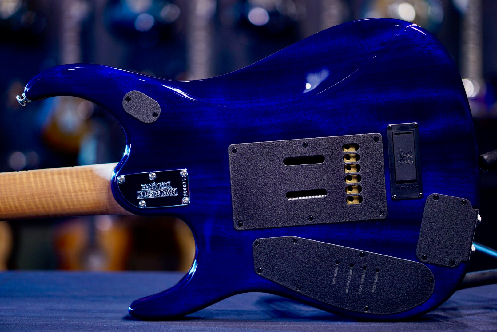 Ernie Ball Music Man JP15 Cerulean Paradise Flame H04475