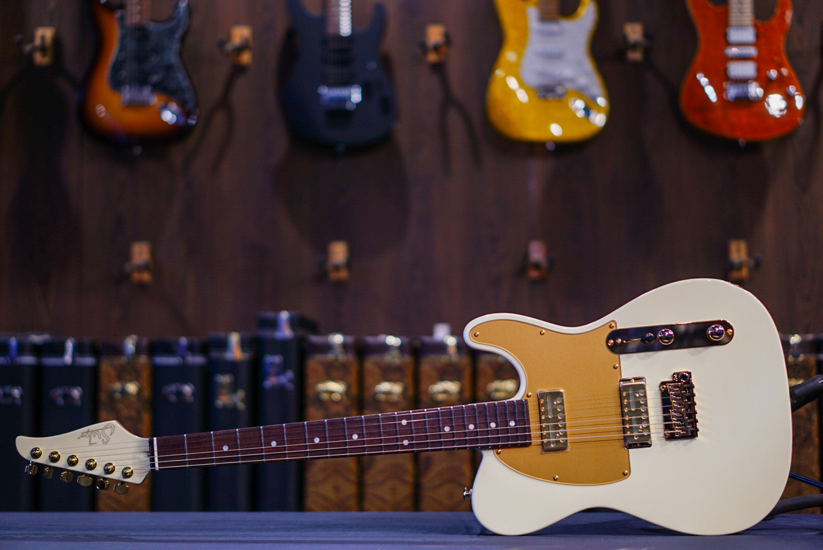 Suhr Mateus Asato Signature Classic T in ‘M.A.’ White   Lollar 81865