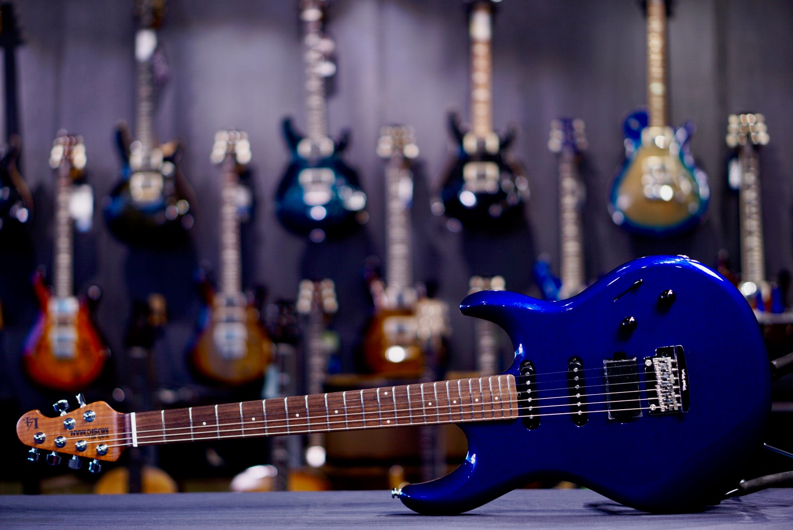 Ernie Ball Music Man Luke 4 HSS Butane Blue H10850