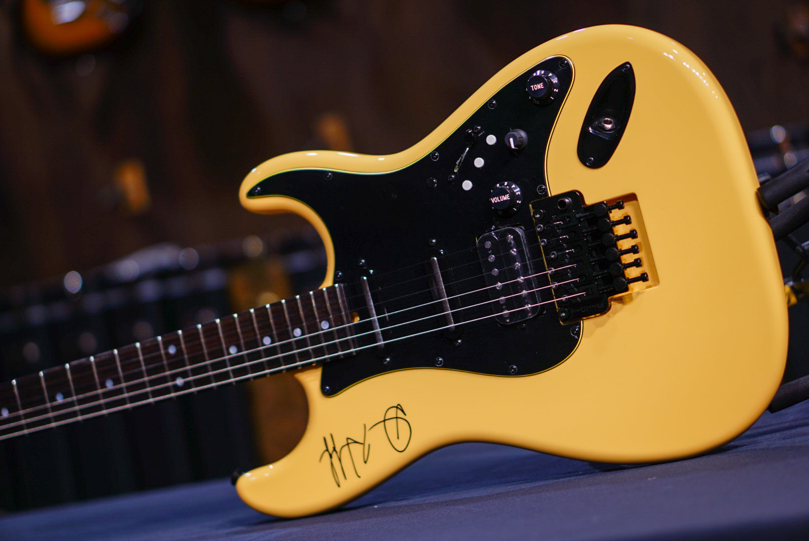 James Tyler Dann Huff Yellow Classic – Yellow 24511