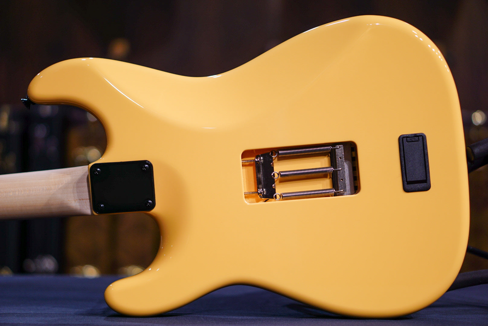 James Tyler Dann Huff Yellow Classic – Yellow 24511