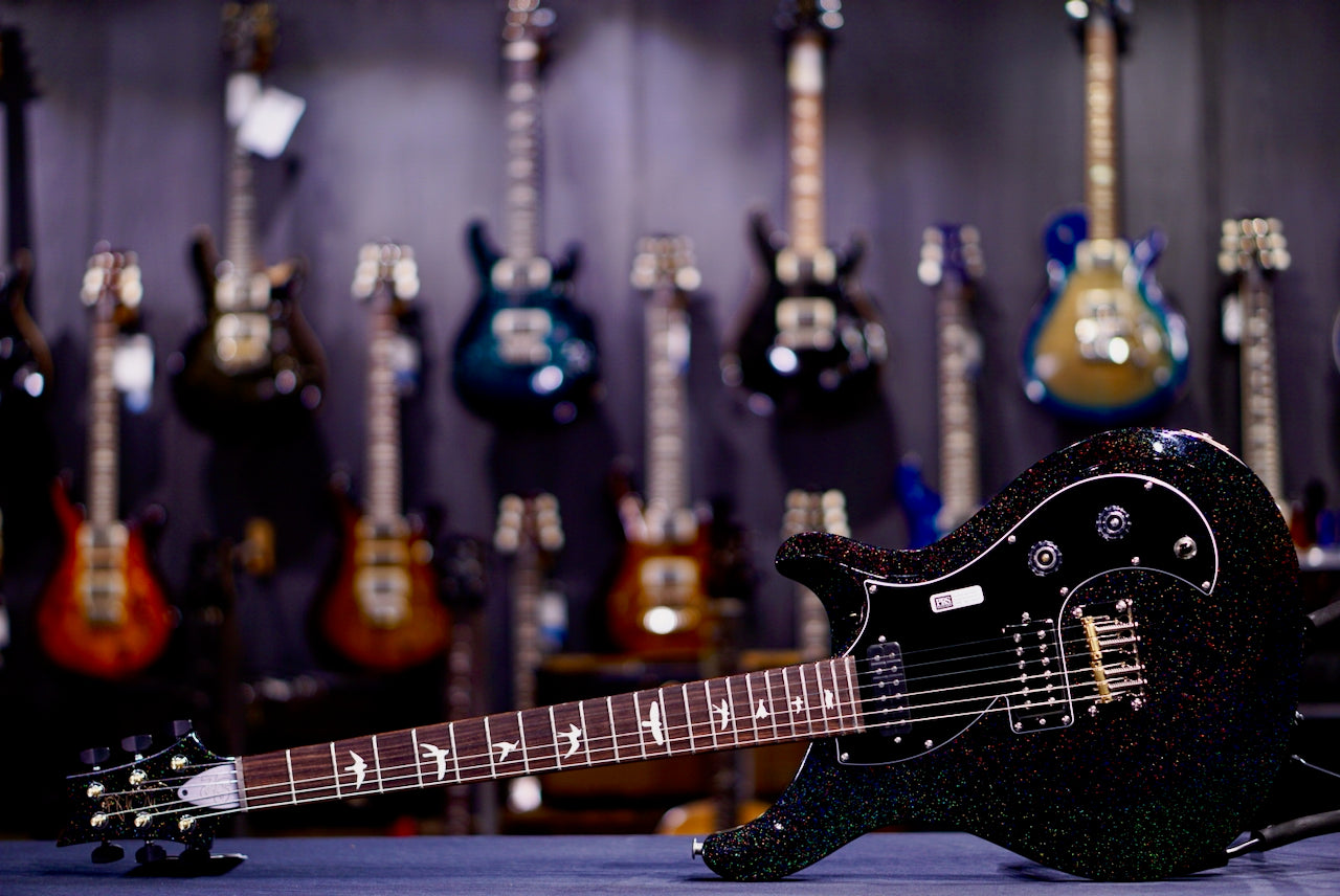 PRS S2 Vela Black Rainbow Holoflake S2084787