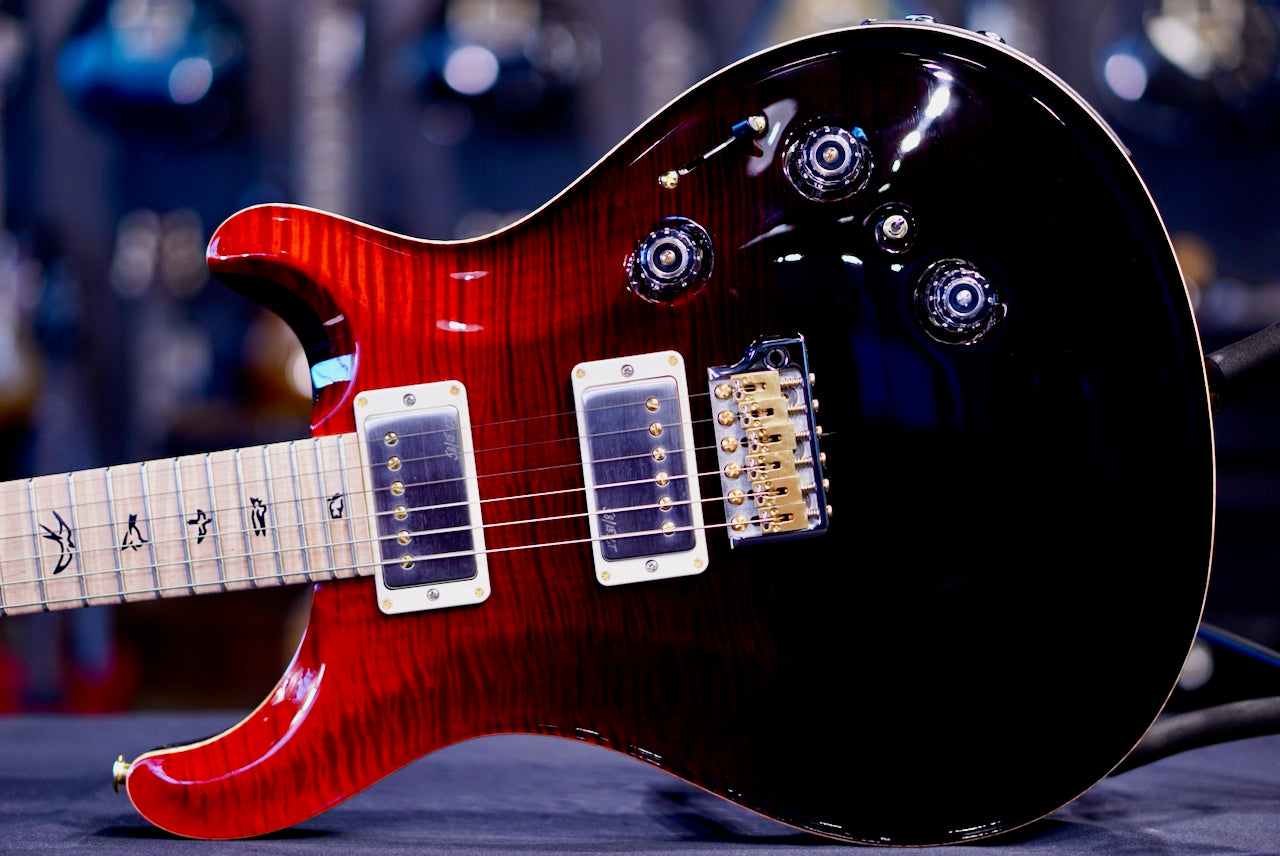 PRS Custom 24 Piezo Wood Library Artist Neck Fire Red / Gray Black Fade 0414186