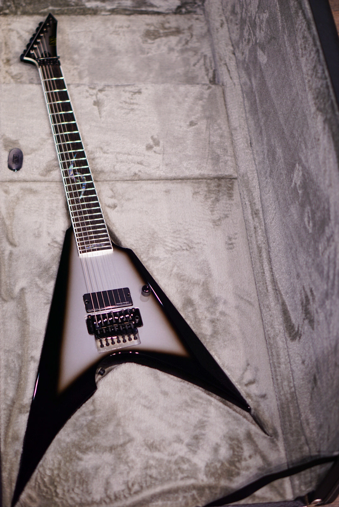 ESP Jesse Liu CHTHONIC JESSE KATANA 7 E7410242