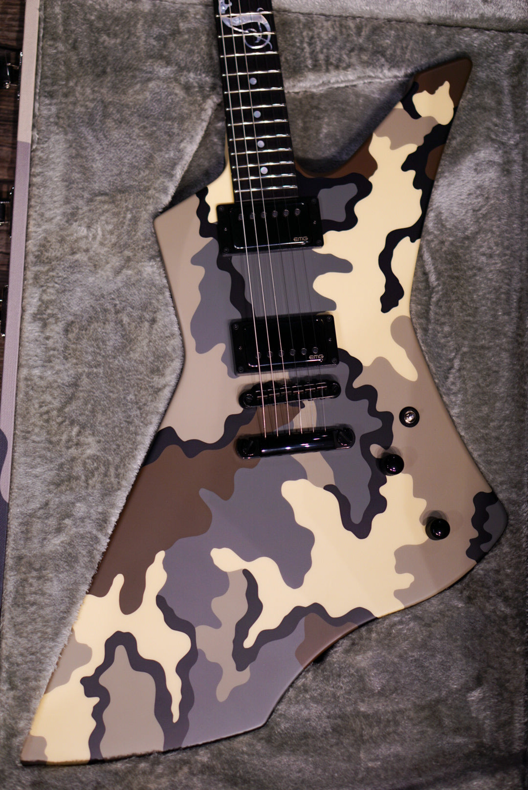 ESP SNAKEBYTE CAMO James hetfield signature E6460242