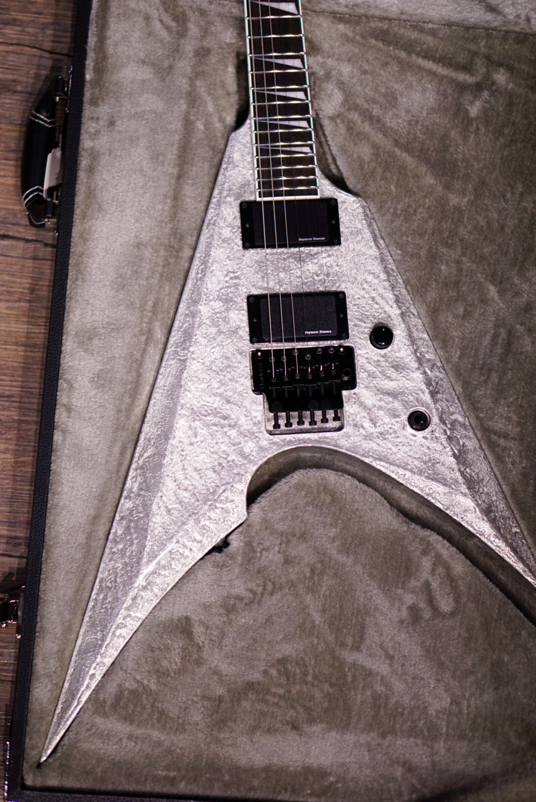 ESP Arrow FR Liquid Metal Silver E6020242